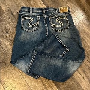 Ladies Silver capris